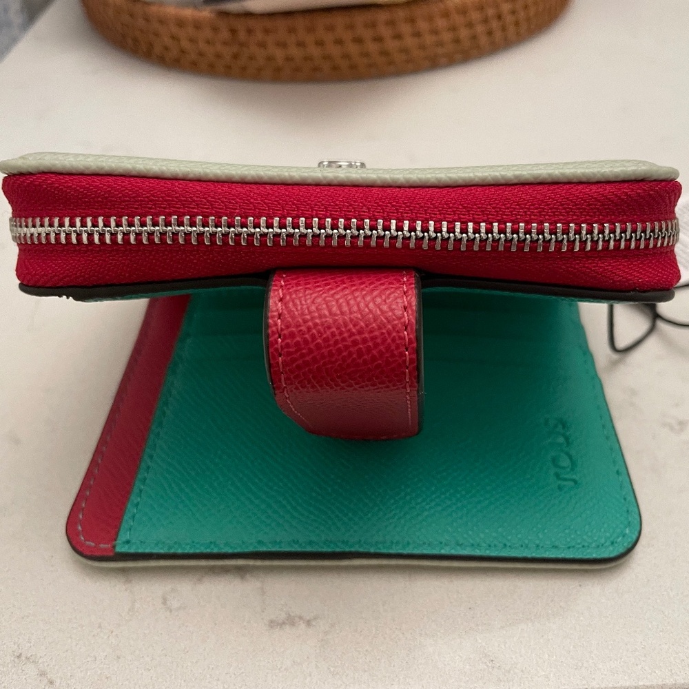 Tous wallet NWT